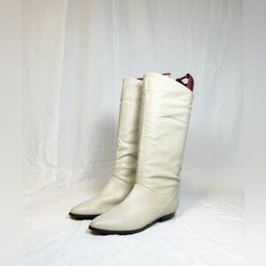 NWT- Vintage Elegant Bone Cream Flat Heeled Slouch Pull-On Boots